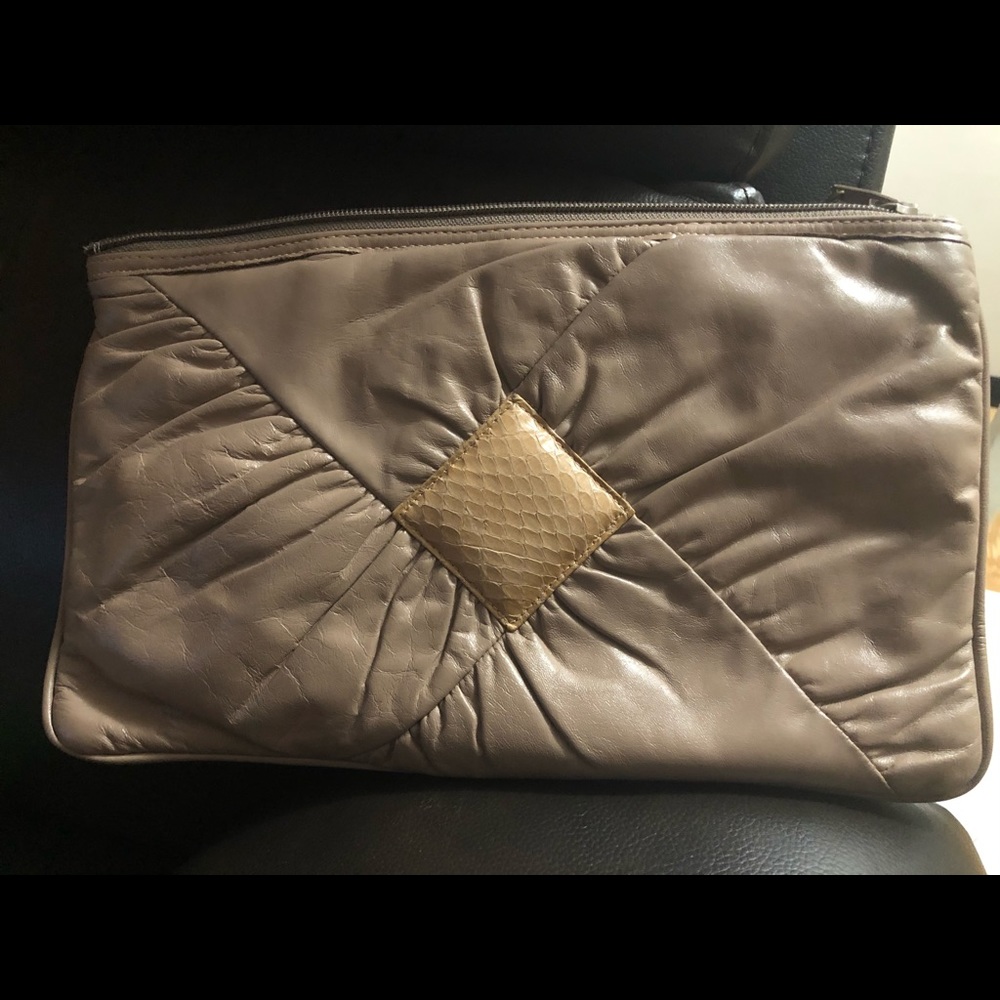 Vintage/Retro Large clutch!